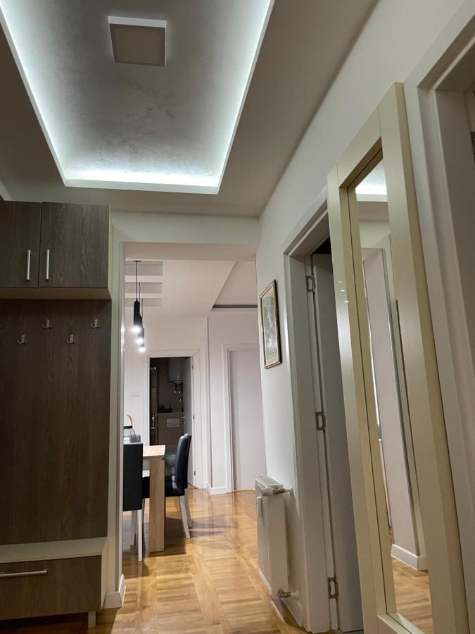 Apartman Mdb Subotica Eksteriør billede